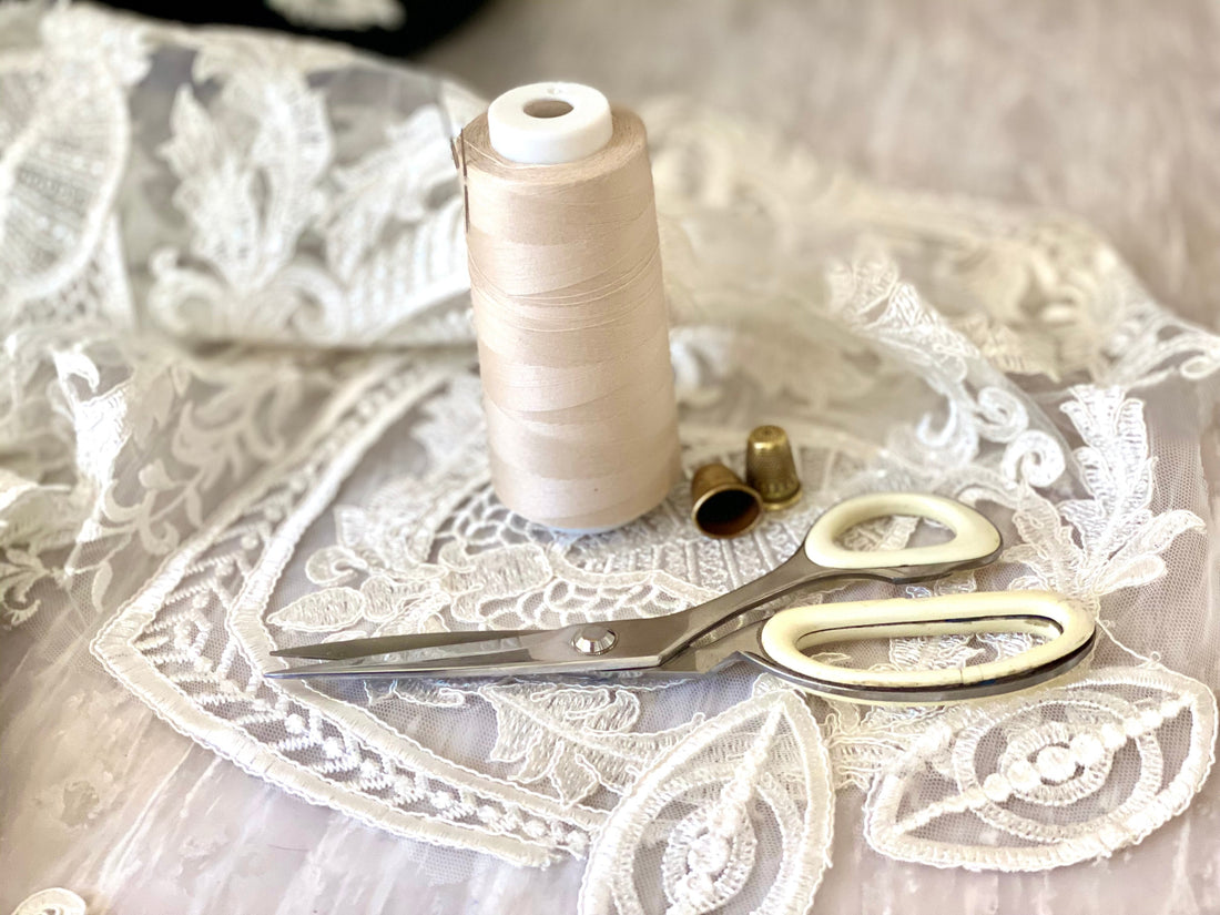 Come nasce l' abito da sposa su misura: ti descrivo l'esperienza nel mio atelier